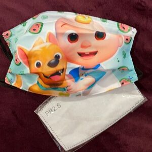 6/$20 New kid’s Coco Melon face mask